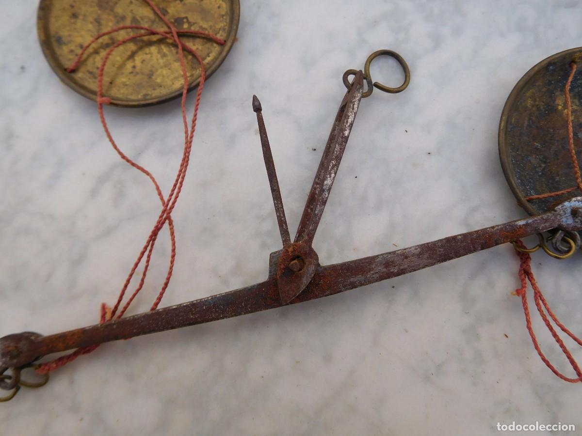 Antig&uuml;edades: Balanza antigua con pesas - Foto 7