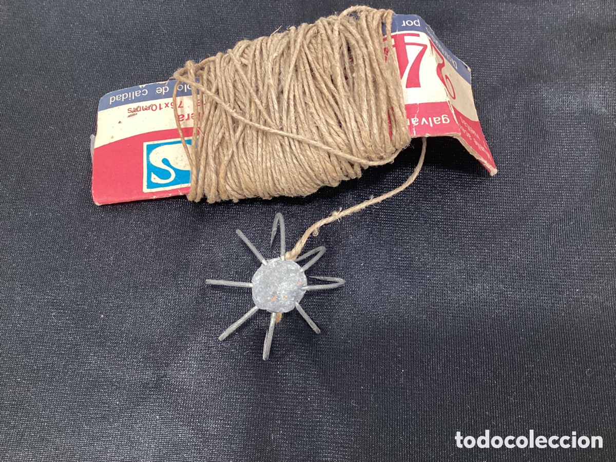 Antig&uuml;edades: Anzuelo con forma de pulpo. - Foto 1