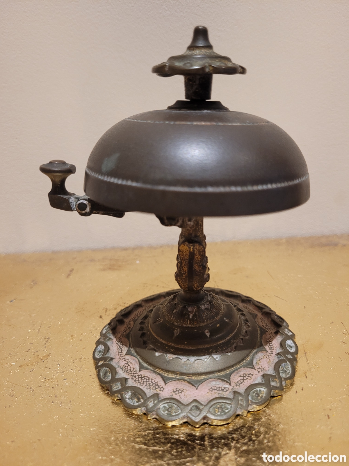 Antig&uuml;edades: Timbre de hotel - Foto 1