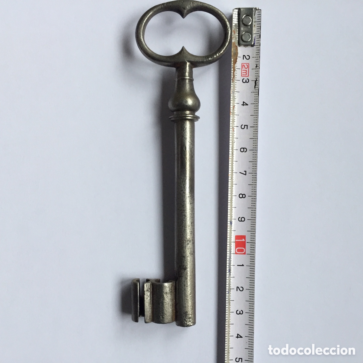 Antig&uuml;edades: LLAVE FORJA HUECA ANTIGUA - Foto 2