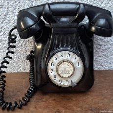 Teléfonos: TELÉFONO DE PARED, COMPAÑÍA TELEFÓNICA NACIONAL DE ESPAÑA