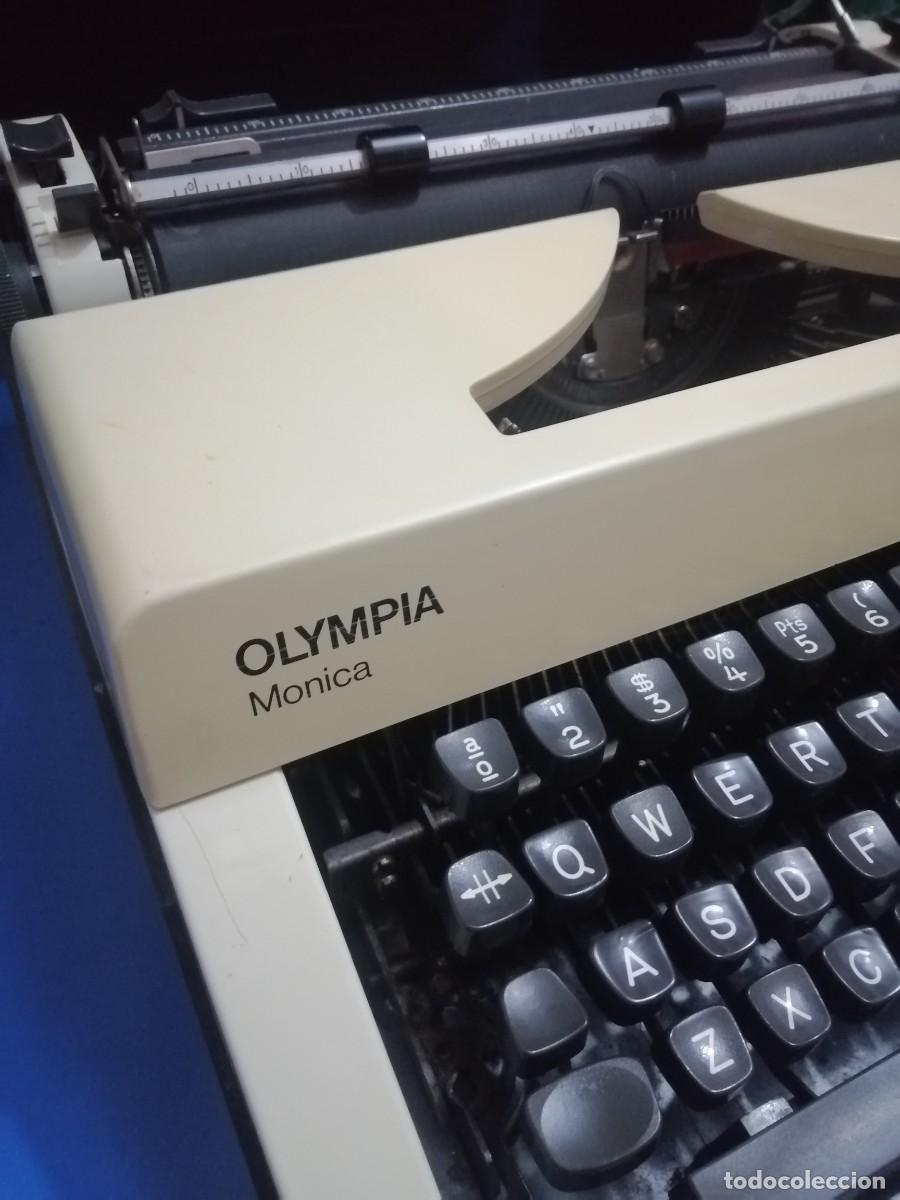 Antig&uuml;edades: M&aacute;quina de escribir Olympia. - Foto 1