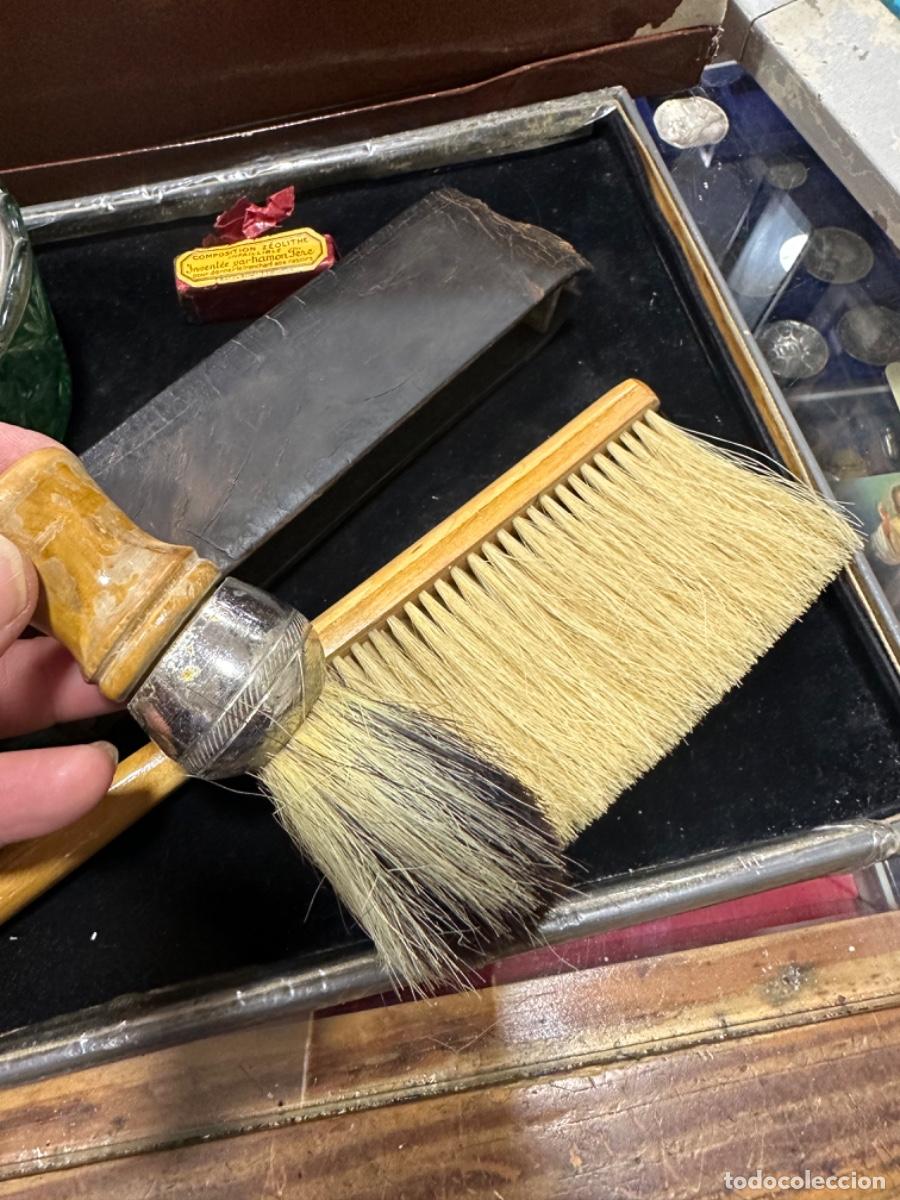Antig&uuml;edades: Lote antiguo de barber&iacute;a - Foto 2