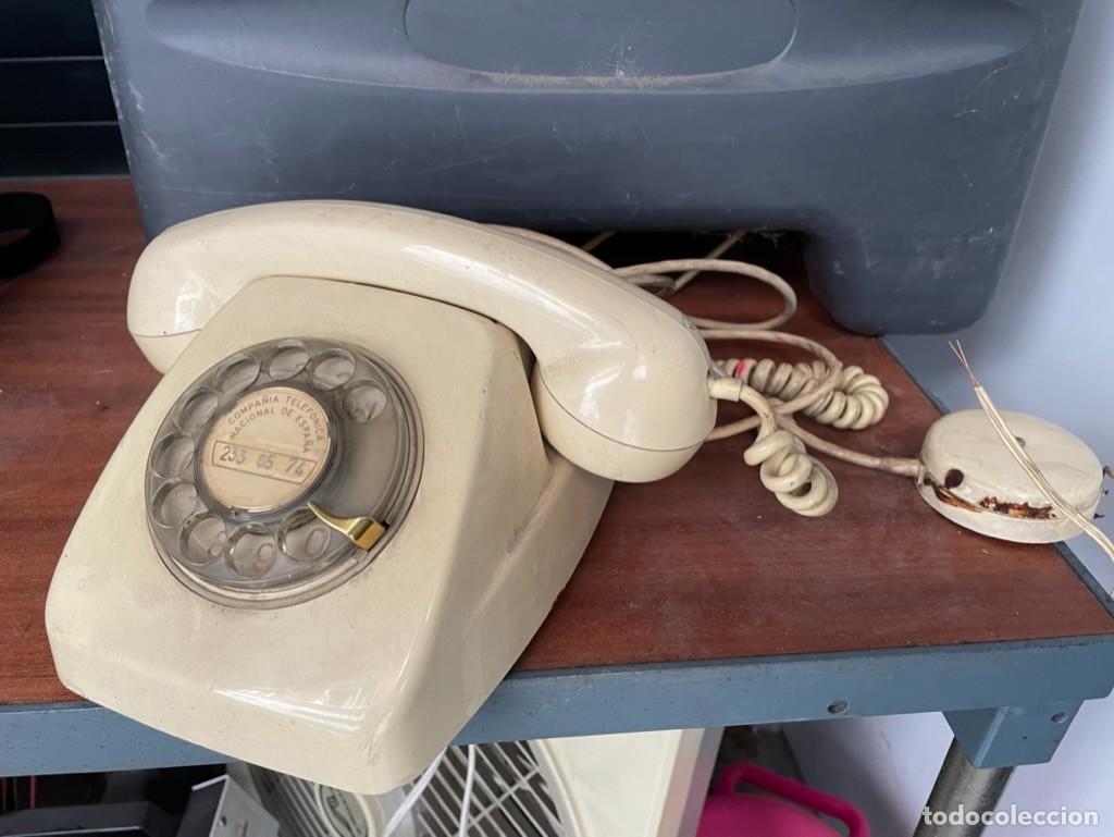 Tel&eacute;fonos: Tel&eacute;fono de sobre mesa - Foto 1
