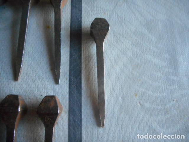 Antig&uuml;edades: lote de clavos para herraduras - Foto 4