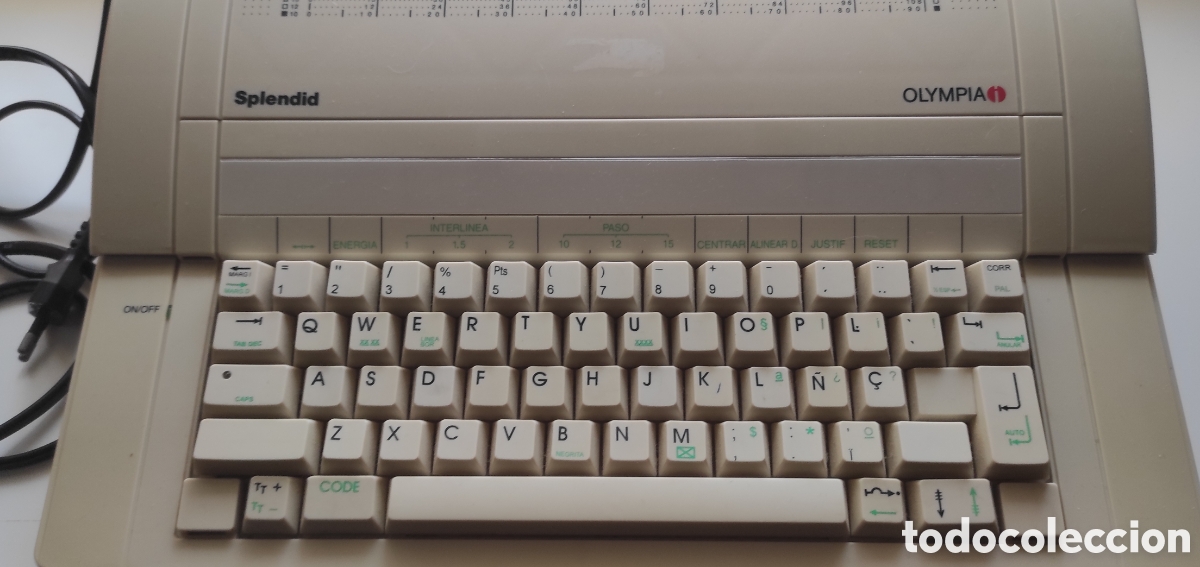 Antig&uuml;edades: M&aacute;quina de escribir Olympia Splendid - Foto 2