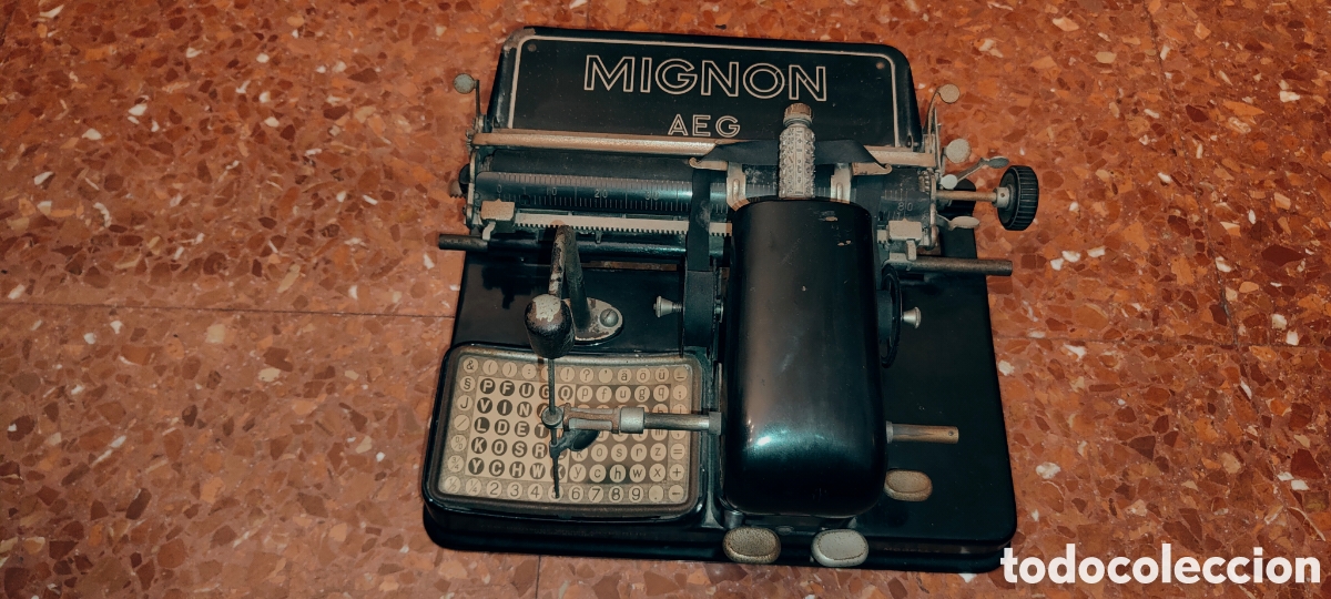 Antig&uuml;edades: MAQUINA ESCRIBIR MIGNON N4 - Foto 5
