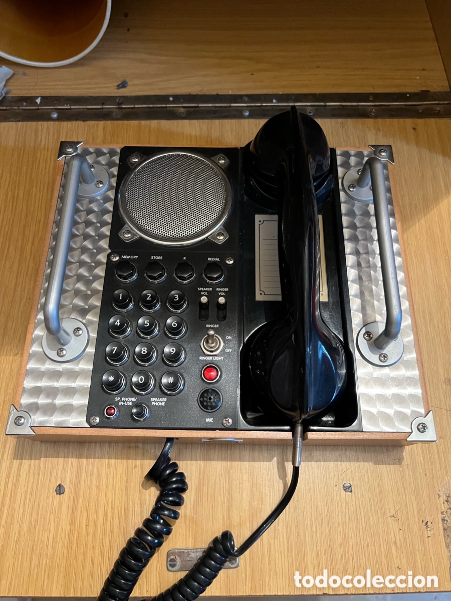Tel&eacute;fonos: Tel&eacute;fono antiguo de dise&ntilde;o - Foto 1
