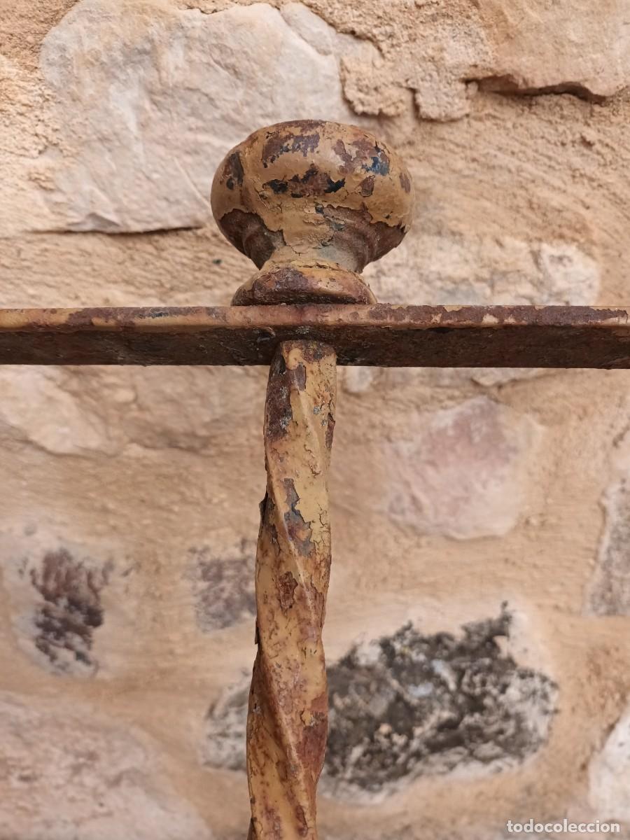 Antig&uuml;edades: ANTIGUA REJA DE FORJA PARA VENTANA - Foto 4