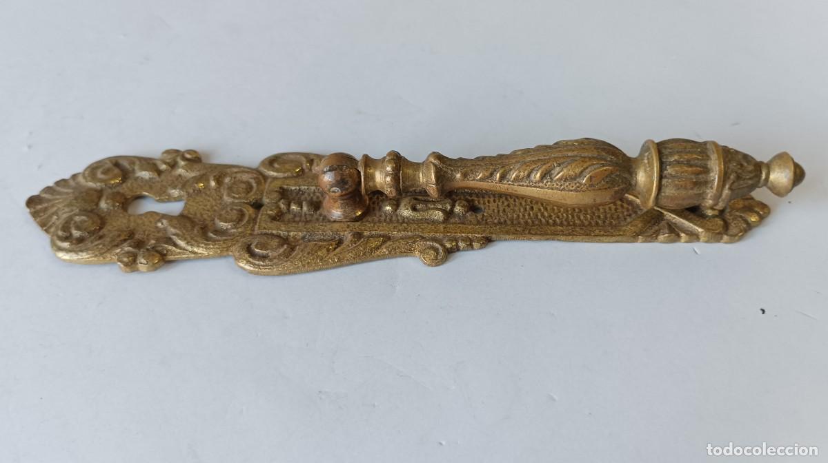 Antig&uuml;edades: ANTIGUO TIRADOR BRONCE, R114 - Foto 10