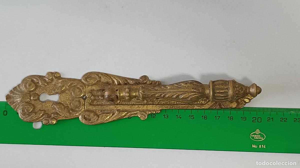 Antig&uuml;edades: ANTIGUO TIRADOR BRONCE, R114 - Foto 15