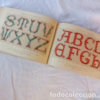 Antig&uuml;edades: Antiguo libro Alphabet de la Brodeuse de tipograf&iacute;as - Foto 2