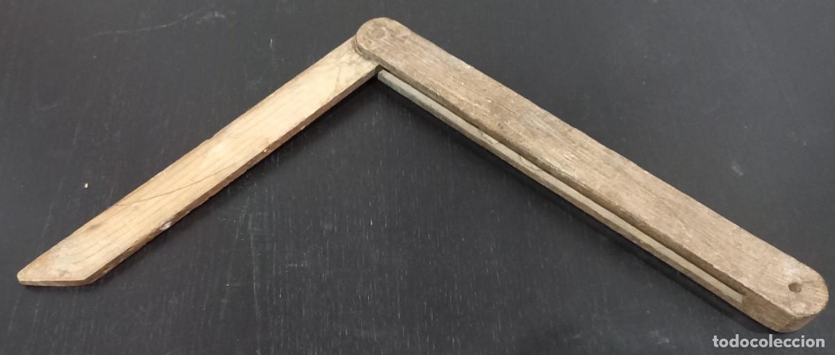 Antig&uuml;edades: ESCUADRA AJUSTALE PLEGABLE DE MADERA, HERRAMIENTA DE CARPINTERO - Foto 1