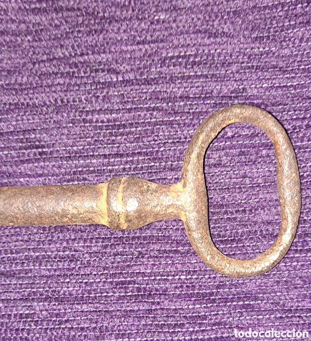 Antig&uuml;edades: LLAVE ANTIGUA MACIZA, EN HIERRO DULCE, VER - Foto 3
