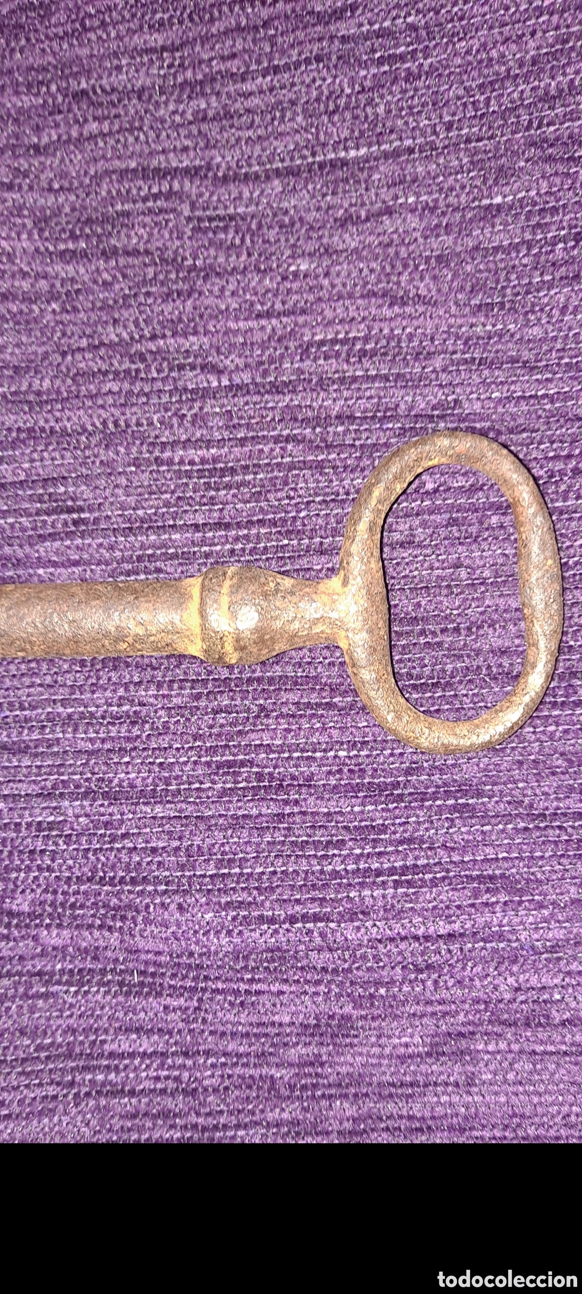Antig&uuml;edades: LLAVE ANTIGUA MACIZA, EN HIERRO DULCE, VER - Foto 4