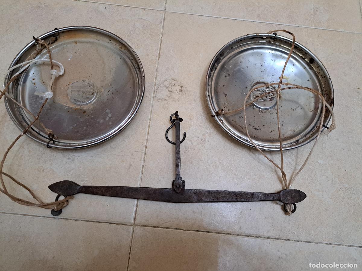 Antig&uuml;edades: Valanza romana platos de seat - Foto 1