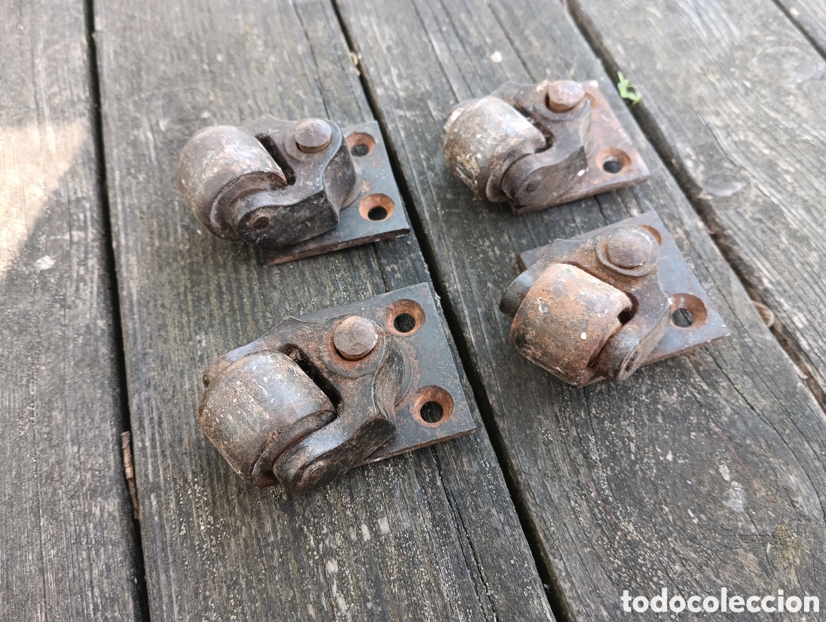 Antig&uuml;edades: 4 RUEDAS PIANO HIERRO FUNDIDO. - Foto 2