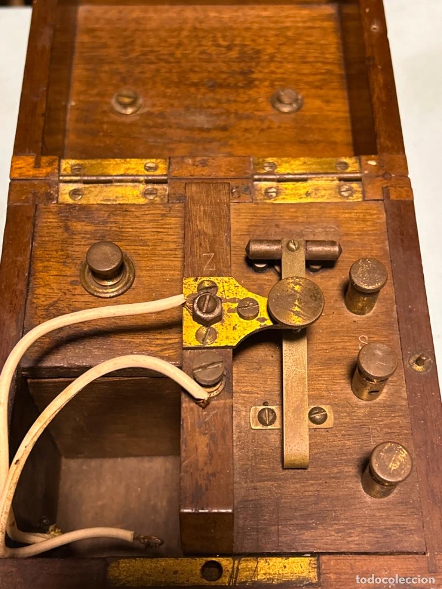 Antig&uuml;edades: Antiguo Aparato m&eacute;dico de electroterapia . - Foto 6