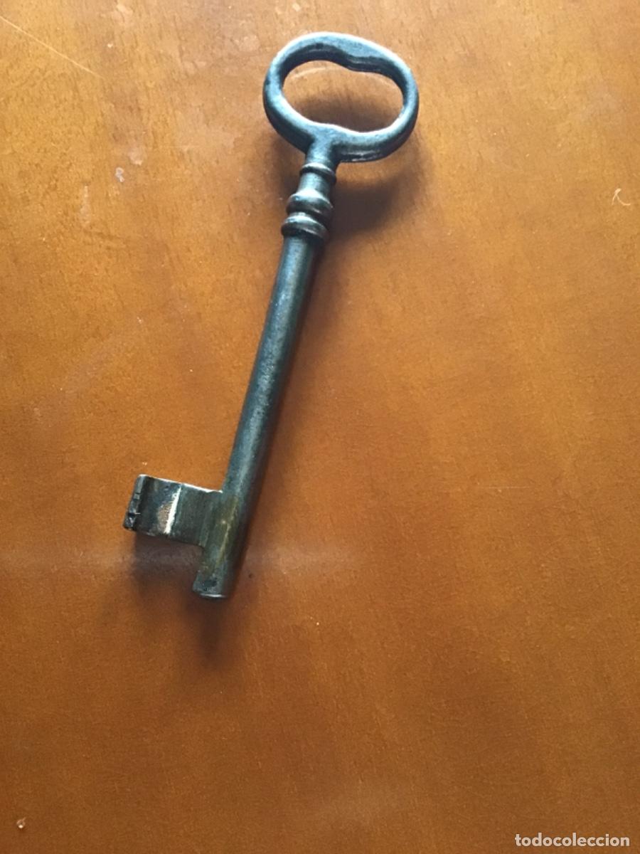 Antig&uuml;edades: LLAVE DE HIERRO ANTIGUA - Foto 1