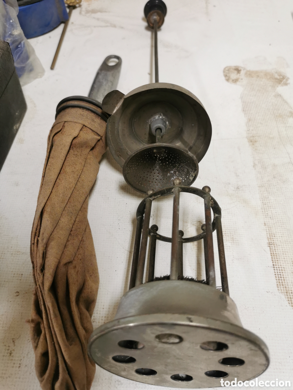 Antig&uuml;edades: Utensilios laboratorio? de munici&oacute;n? - Foto 4