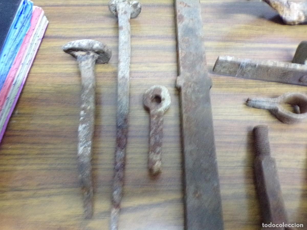 Antig&uuml;edades: lote piezas hierro forjado - Foto 3