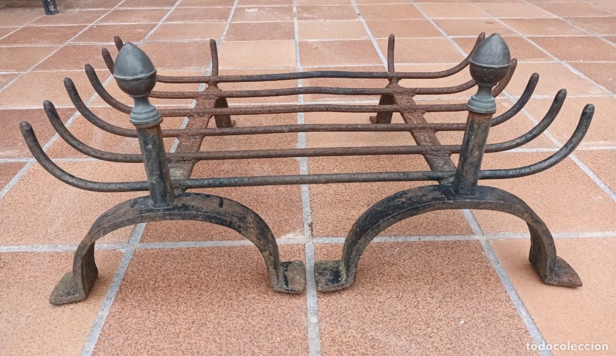 Antig&uuml;edades: ANTIGUO GRAN MORILLO CON PARRILLA DE FORJA Y LAT&Oacute;N - Foto 8