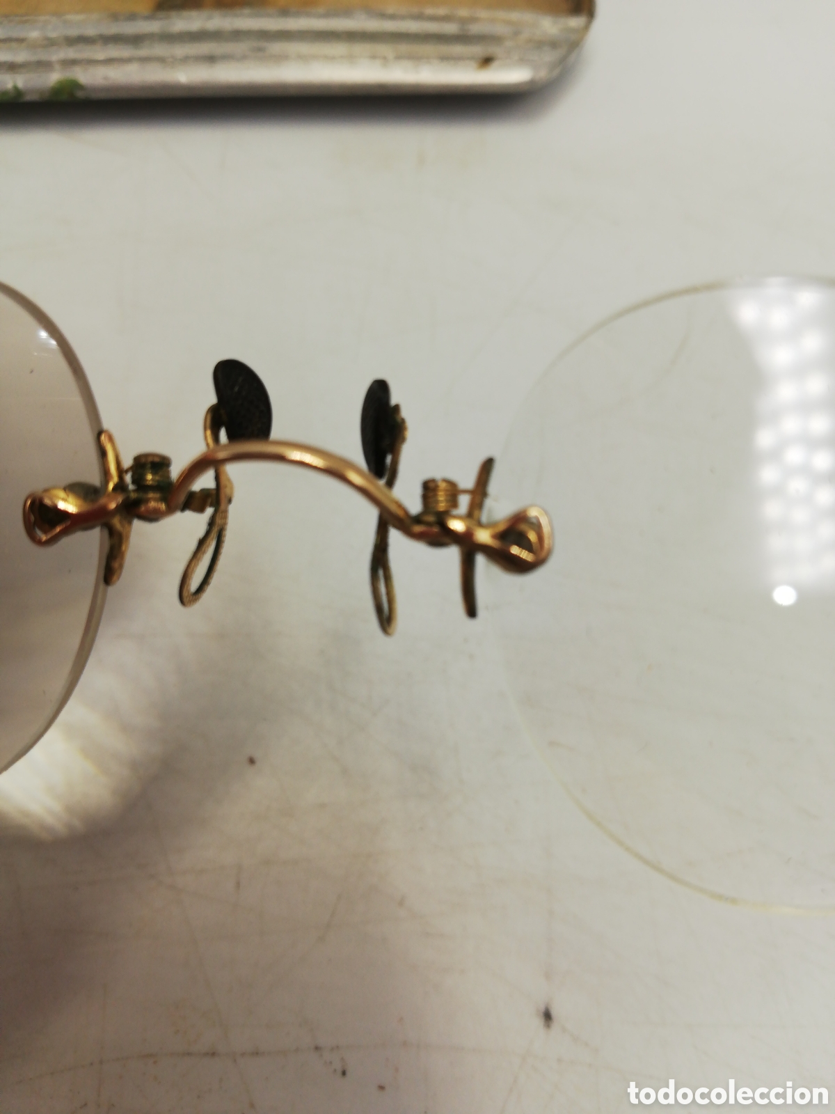 Antig&uuml;edades: Lentes o Quevedos de Oro. - Foto 3