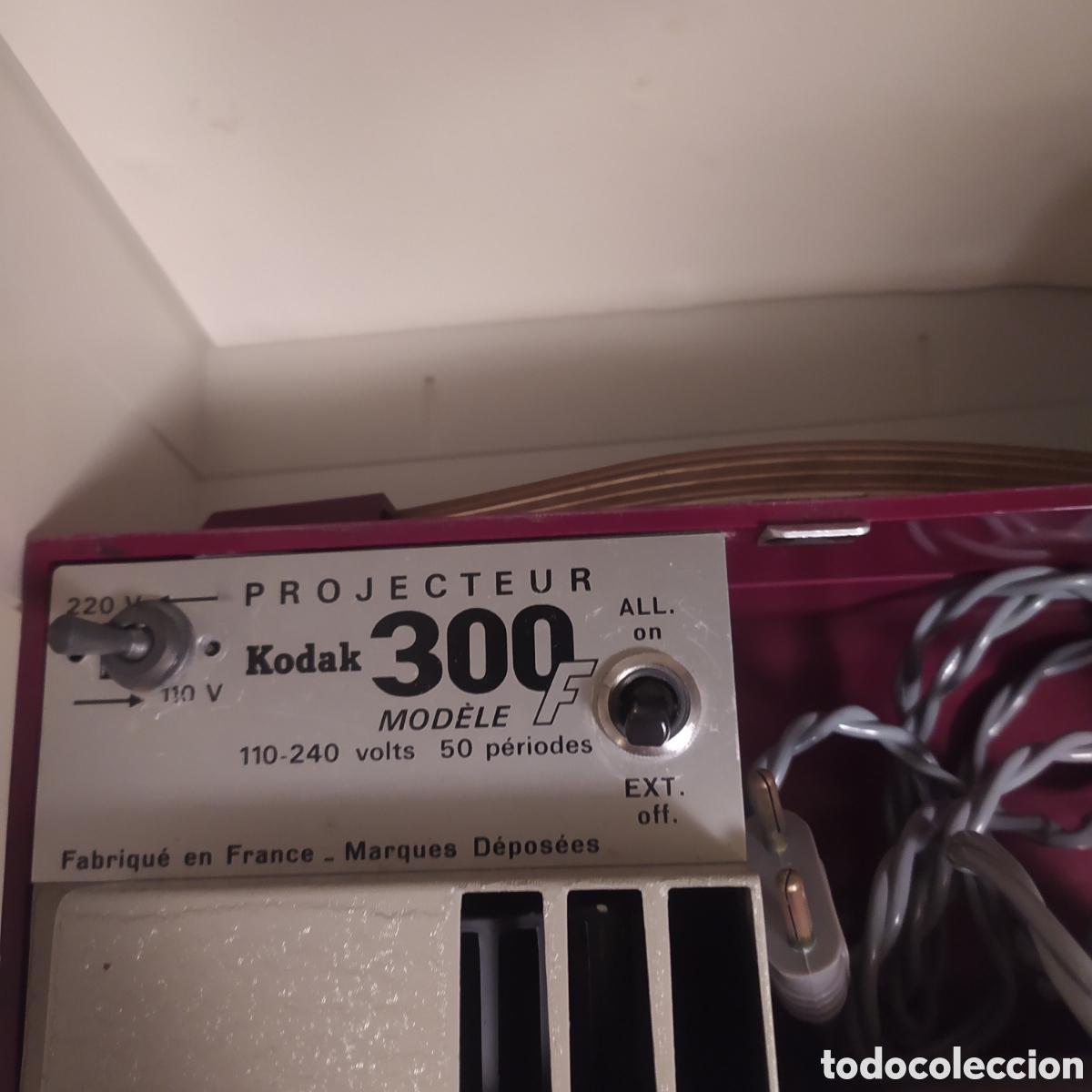 Antig&uuml;edades: Antiguo proyector de diapositivas Kodak 300 - Foto 3
