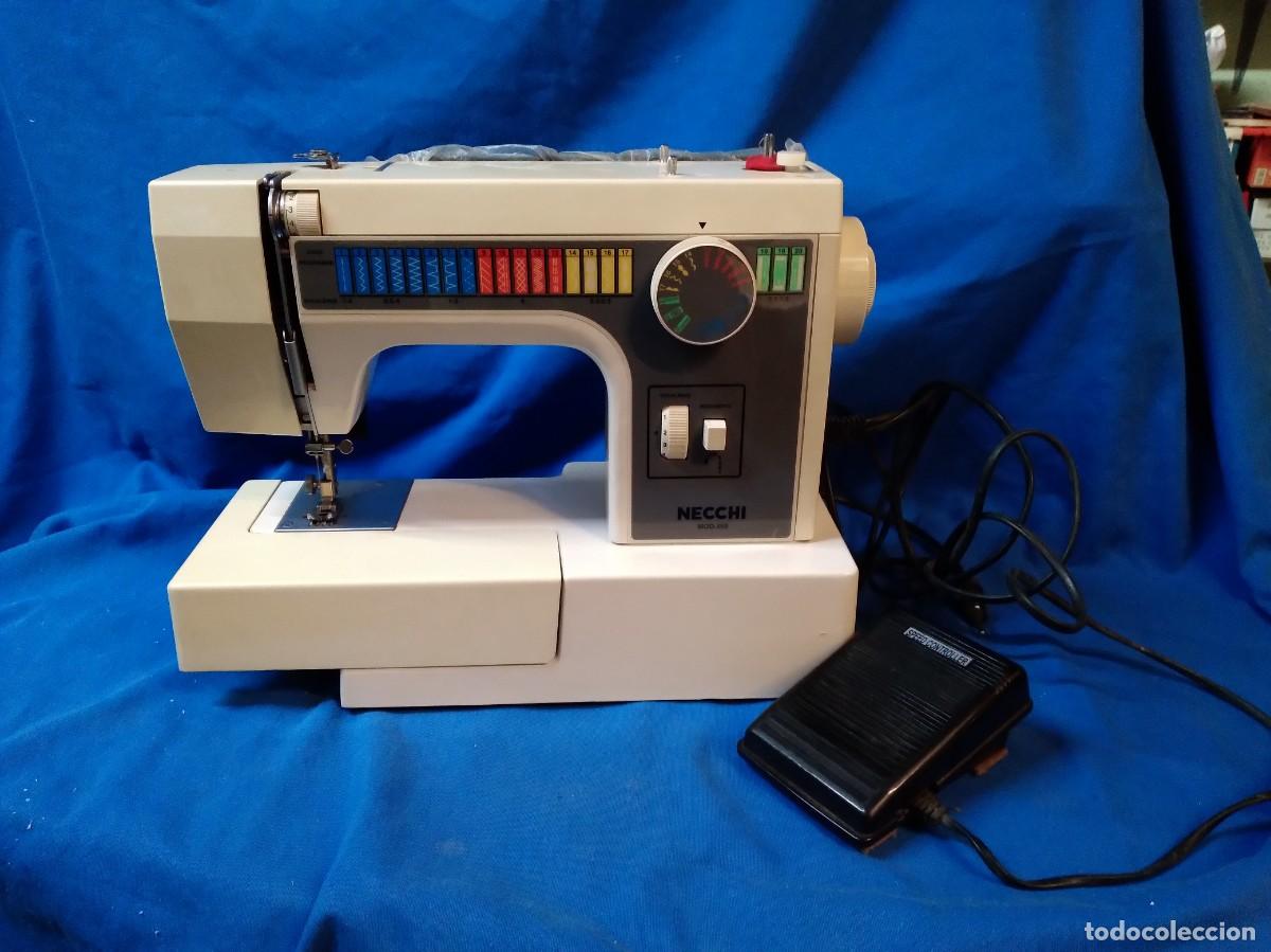 Antig&uuml;edades: MAQUINA DE COSER AUTOM&Aacute;TICA MARCA NECCHI MDLO. 559 - FUNCIONA - Foto 1