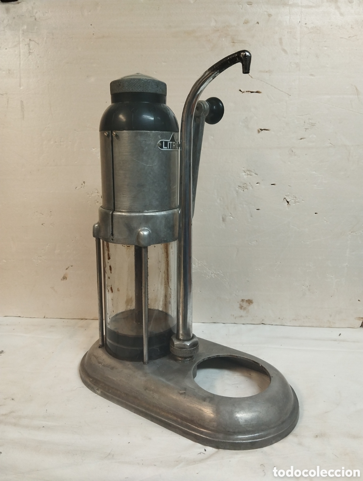 Antig&uuml;edades: Dispensador de aceite de oliva Mobba - Foto 1