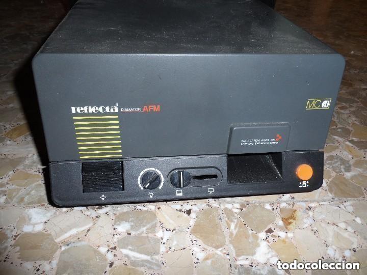 Antig&uuml;edades: PROYECTOR AGFA DE DIAPOSITIVAS CON PANTALLA - REFLECTA DIAMATOR AFM - Foto 1