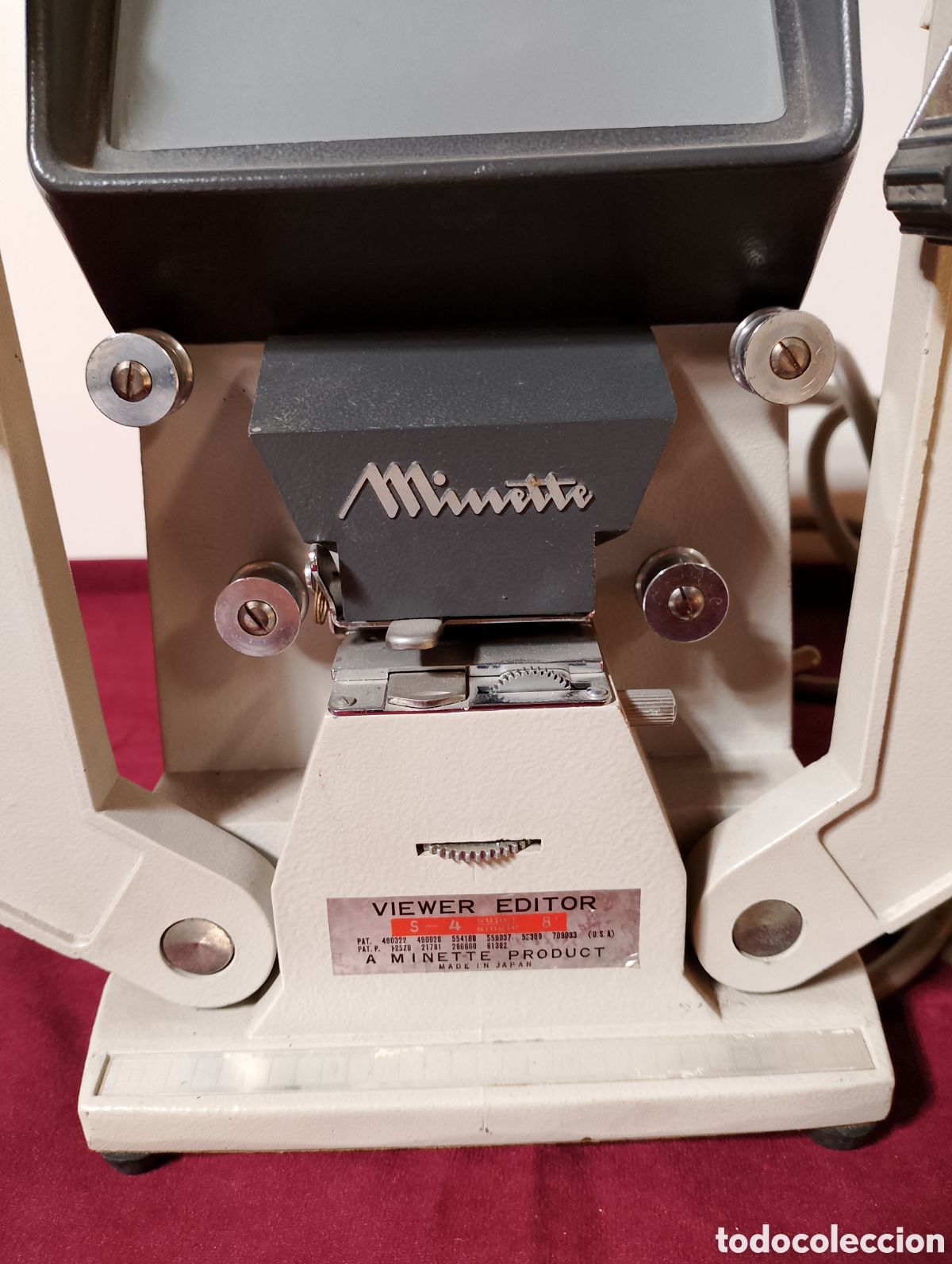 Antig&uuml;edades: Visor de pel&iacute;culas super-8mm. Funcional. - Foto 2
