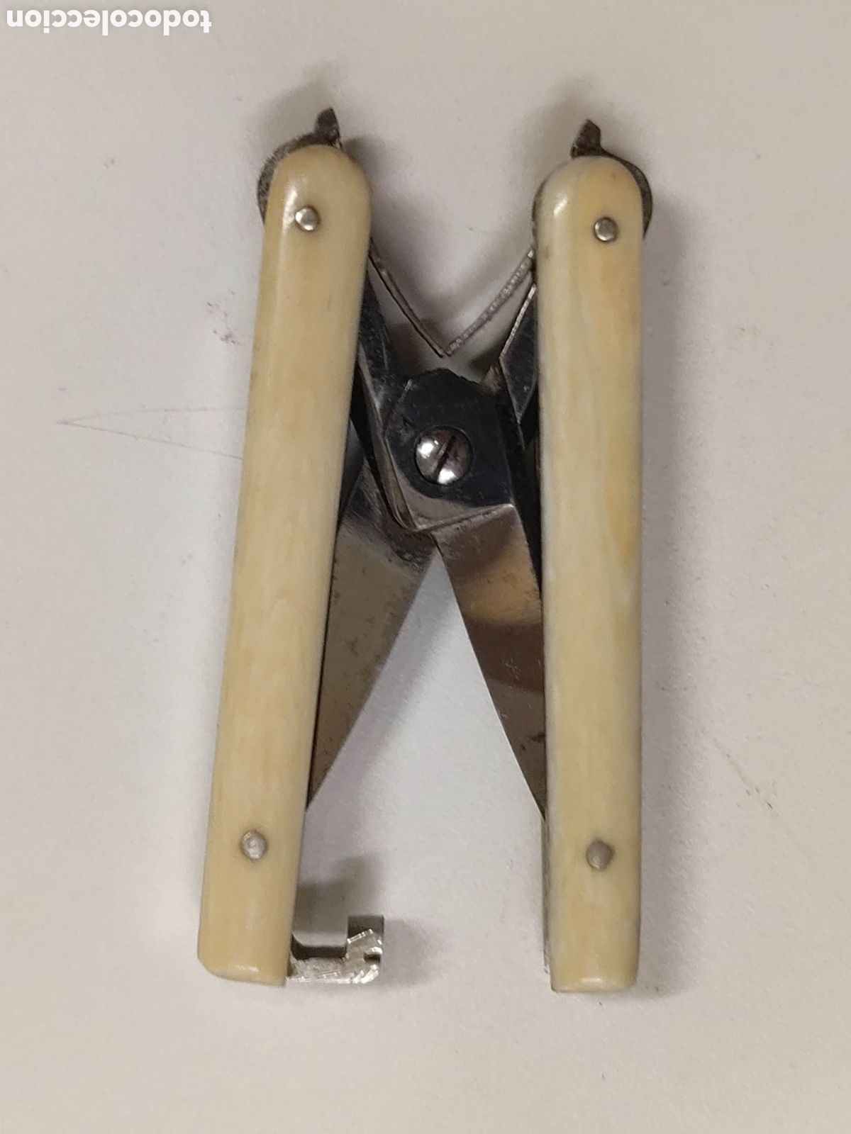 Antig&uuml;edades: Tijera de bolso marfl plegable - Foto 3
