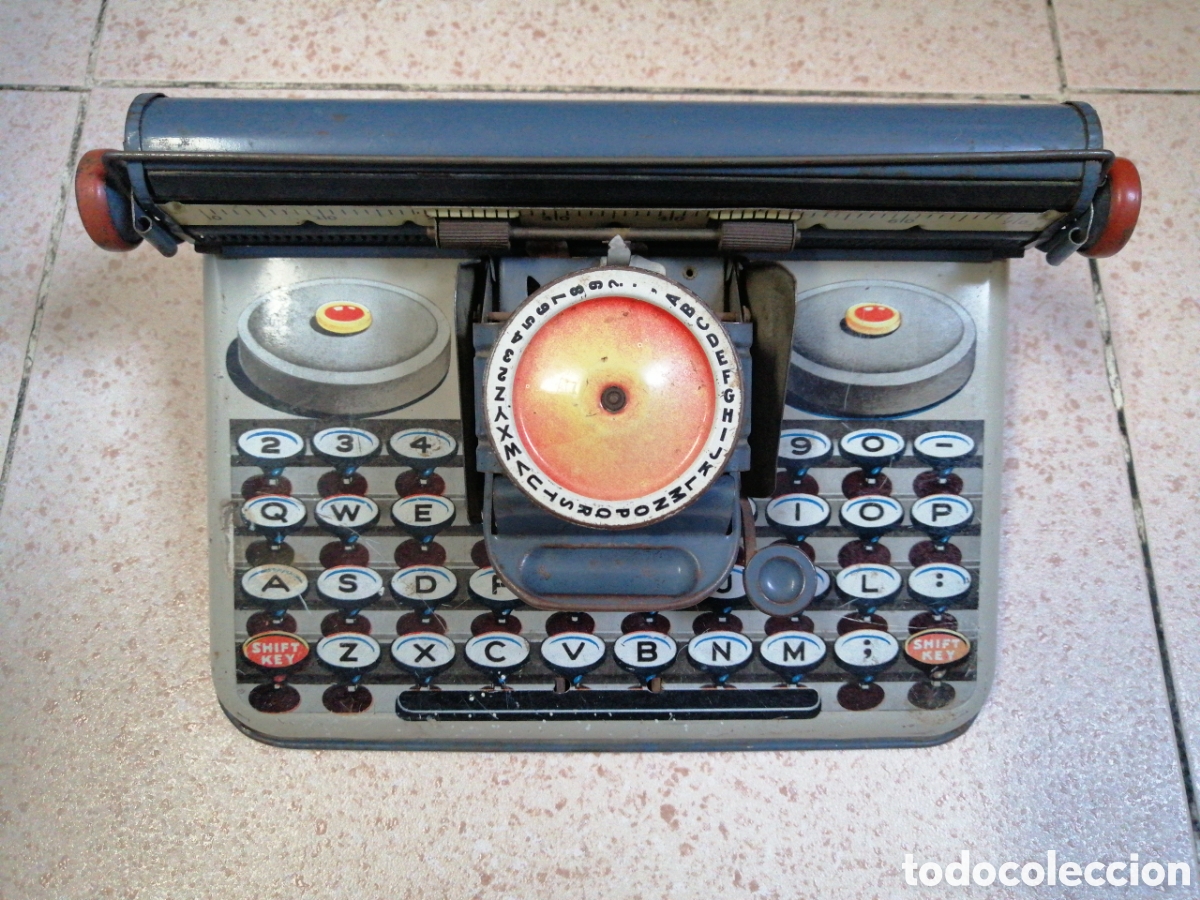 Antig&uuml;edades: Maquina de escribir BERWIN - Foto 1