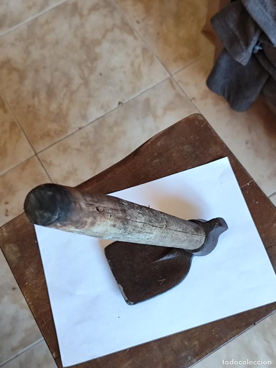 Antig&uuml;edades: HERRAMIENTA DE CARPINTERO. CHOLA. MARCA BELLOTA - Foto 4