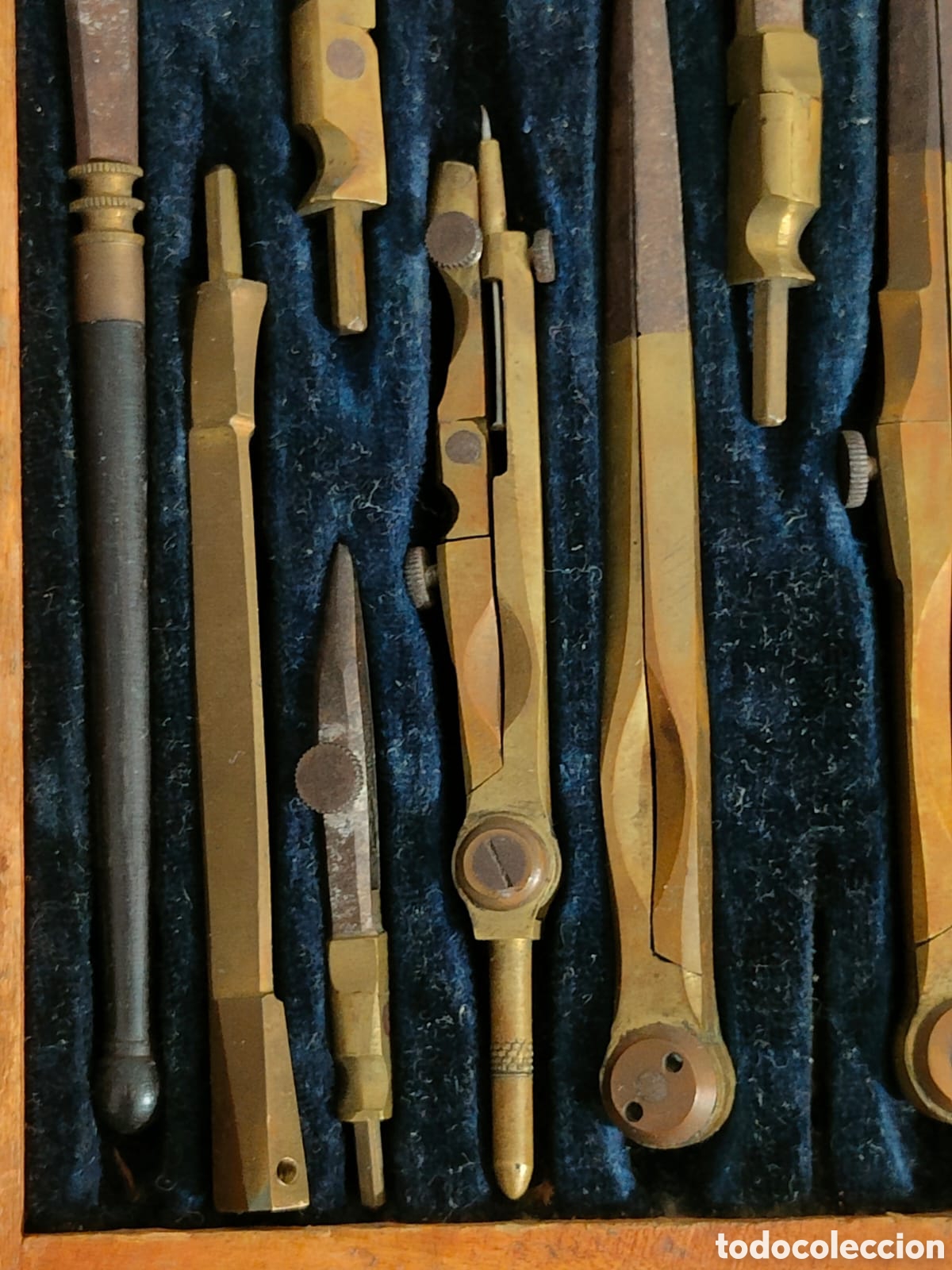 Antig&uuml;edades: Juego de compases - Foto 2