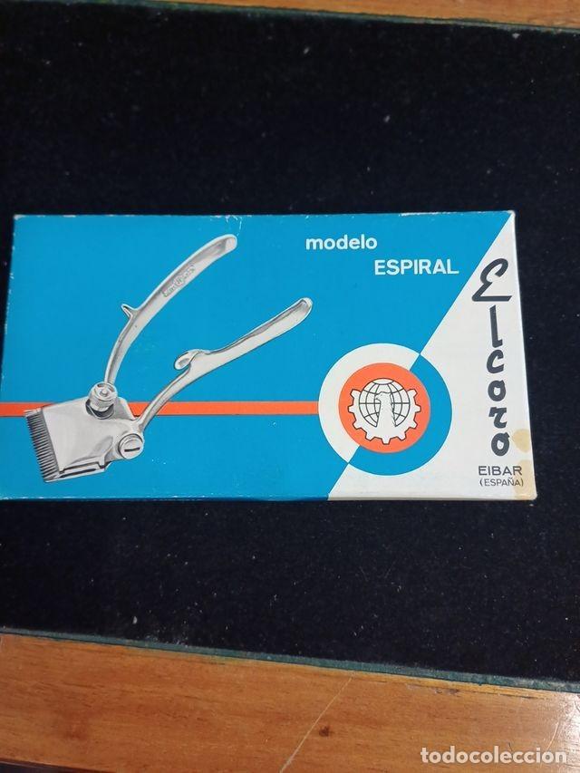Antig&uuml;edades: Maquina de cortar el pelo - Foto 1