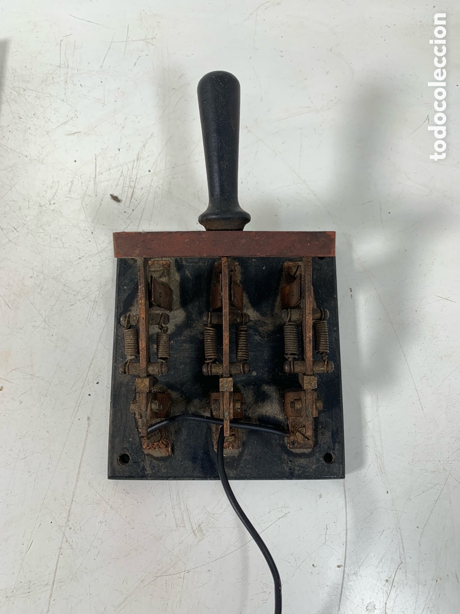 Antig&uuml;edades: 01_ INTERRUPTOR EL&Eacute;CTRICO - Foto 1