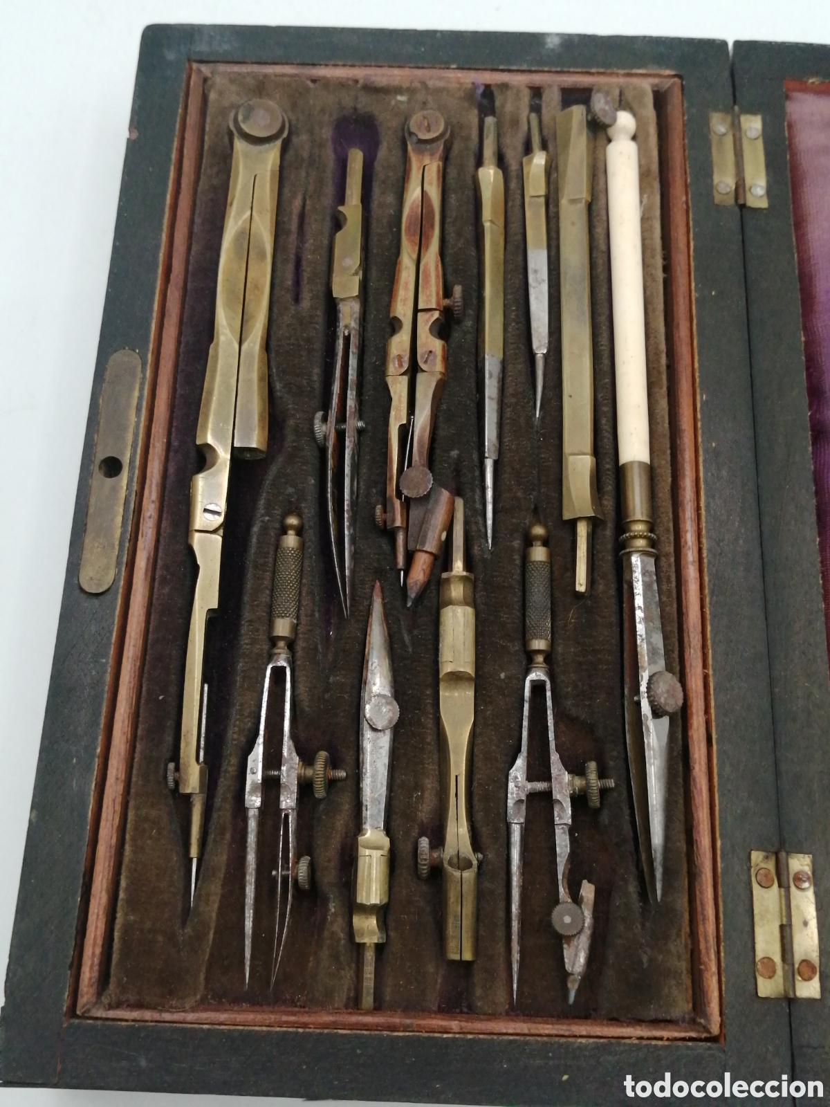Antig&uuml;edades: Antigua caja de compases - Foto 10