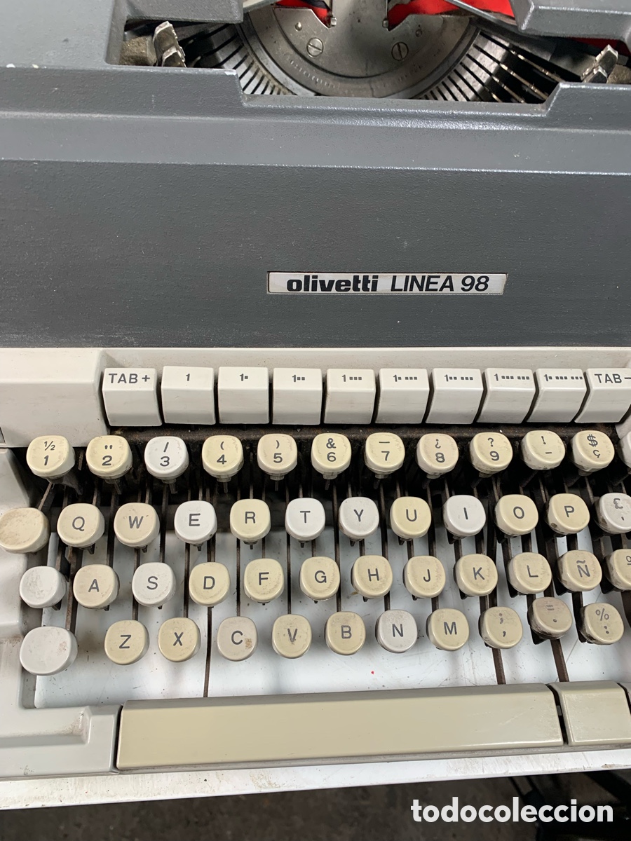 Antig&uuml;edades: 01_Maquina de escribir Olivetti L&iacute;nea 98 - Foto 2
