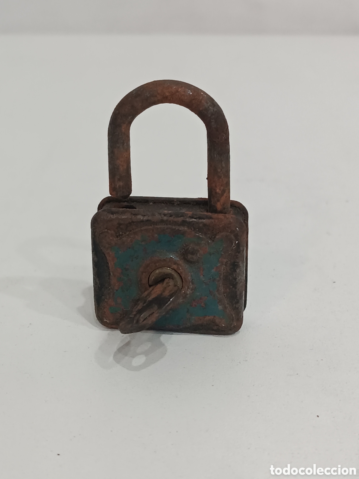 Antig&uuml;edades: ANTIGUO CANDADO DE FORJA, FORMA CUADRADA - Foto 3