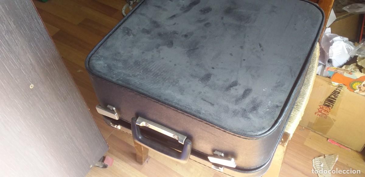 Antig&uuml;edades: MAQUINA DE ESCRIBIR ERIKA - Foto 2