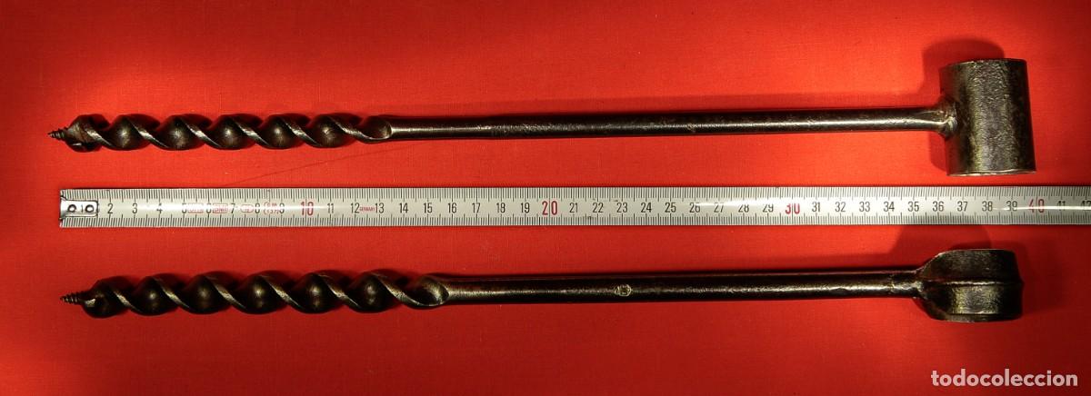 Antig&uuml;edades: Dos Barrenas Antiguas de 18 cm de di&aacute;metro x 40cm de largo - Foto 4