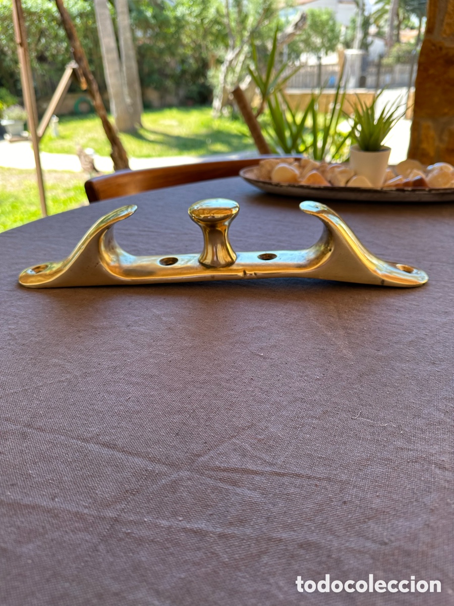 Antig&uuml;edades: Cornamuza grande en bronce. - Foto 2