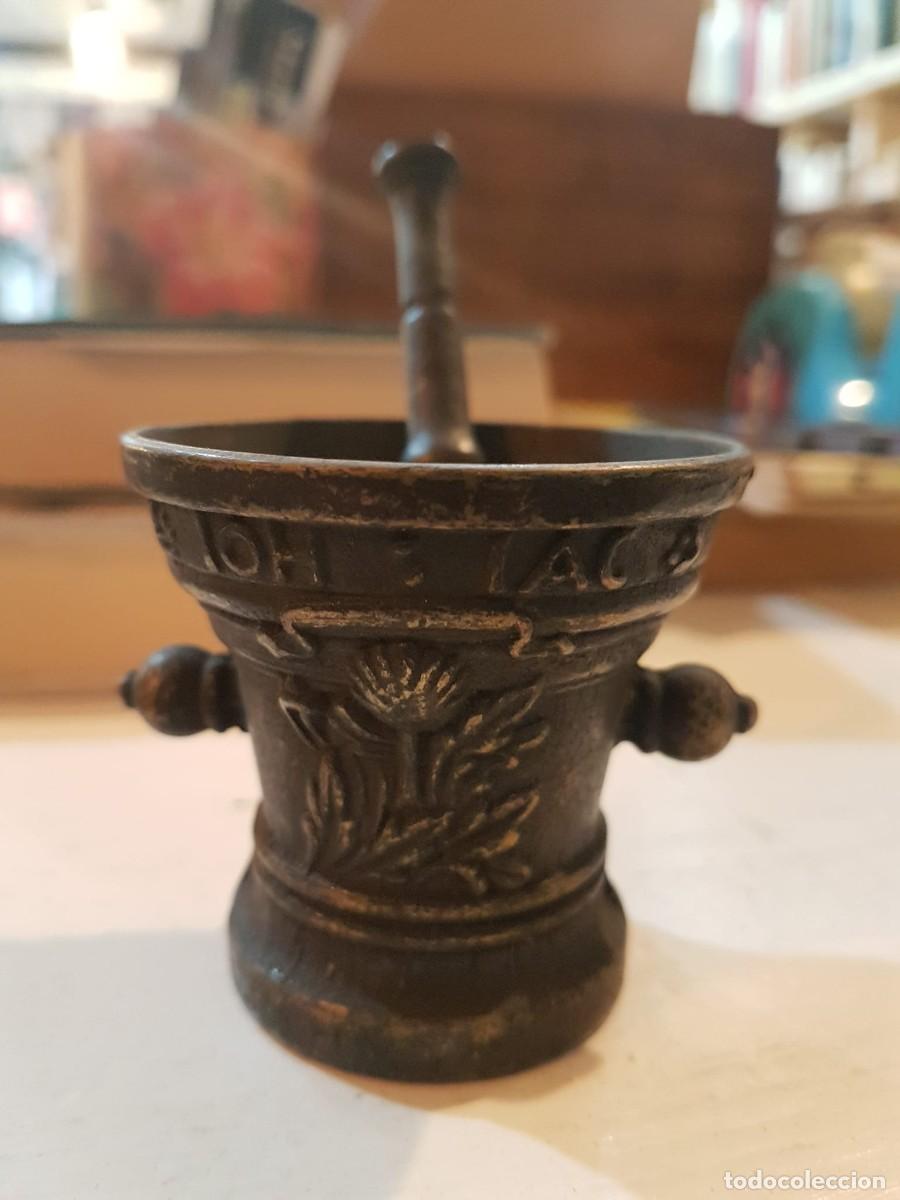 Antig&uuml;edades: Mortero o Almirez de bronce(T) - Foto 1