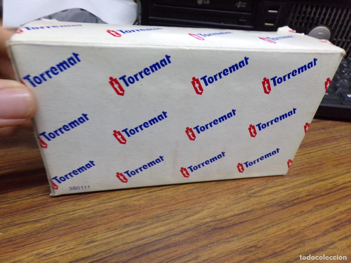 Antig&uuml;edades: Lote de 5 cajas de tornillo cabeza exagonal torremat - Foto 9