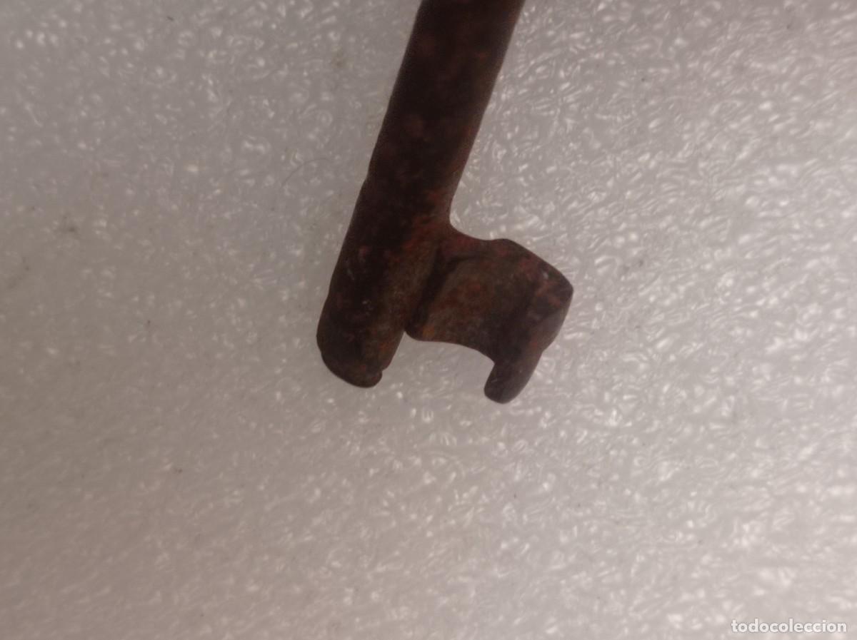 Antig&uuml;edades: Llave S.XIX - Foto 3