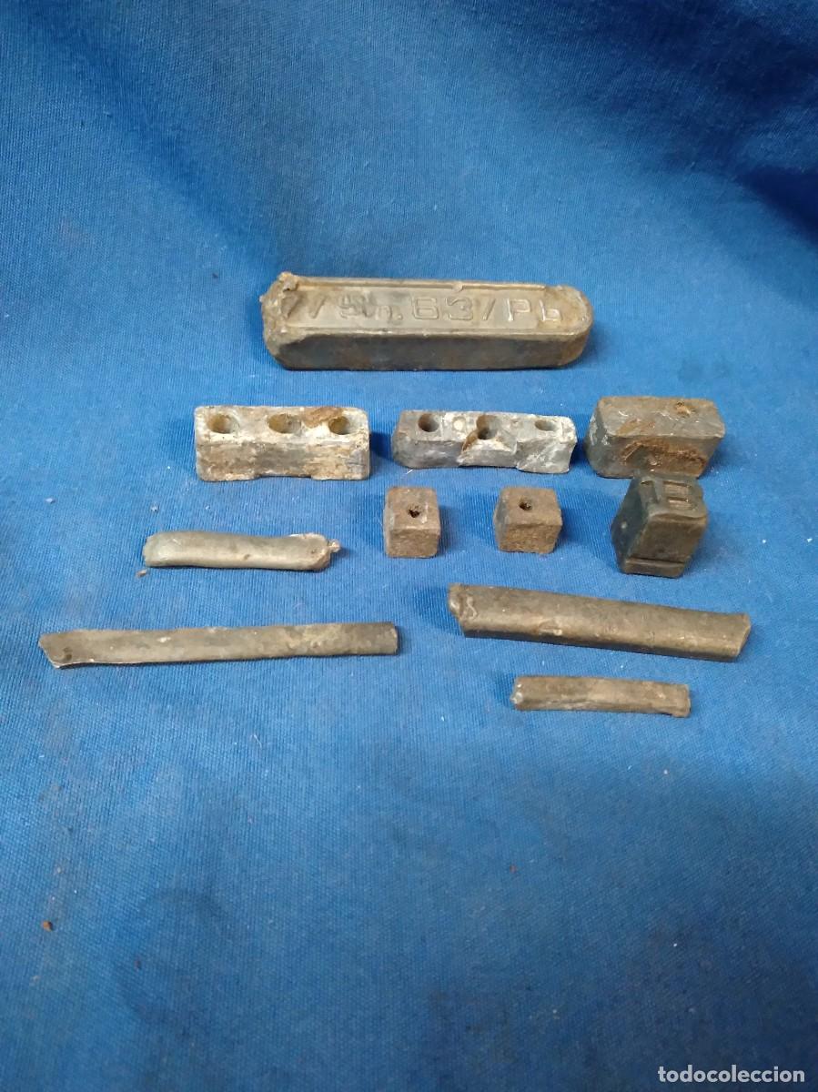 Antig&uuml;edades: Lote surtido de antiguas piezas de plomo - Foto 1