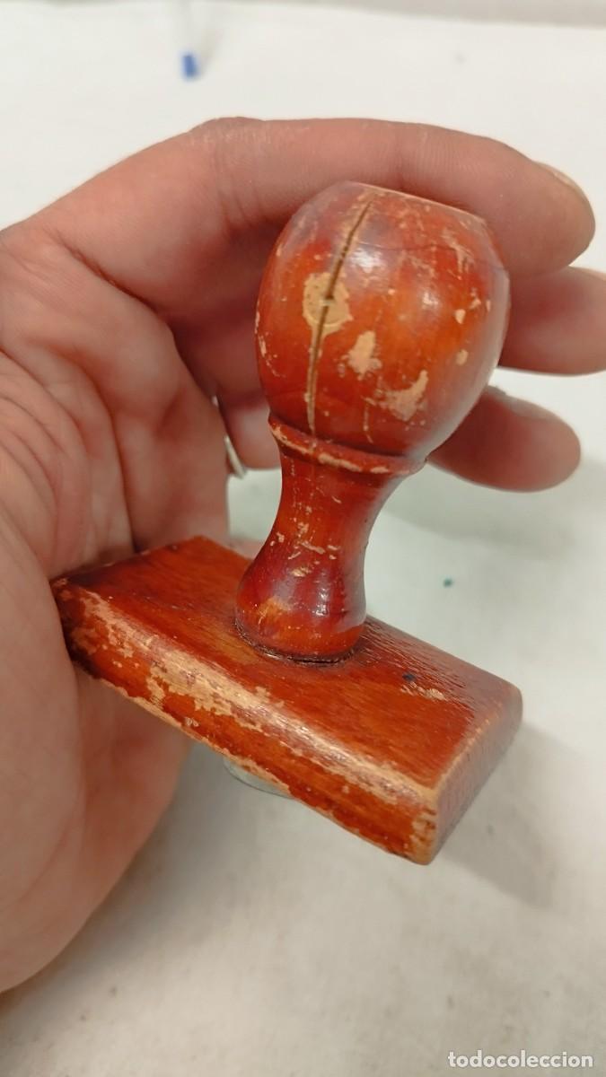Antig&uuml;edades: Antiguo tamp&oacute;n de tinta de madera,a estudiar - Foto 5