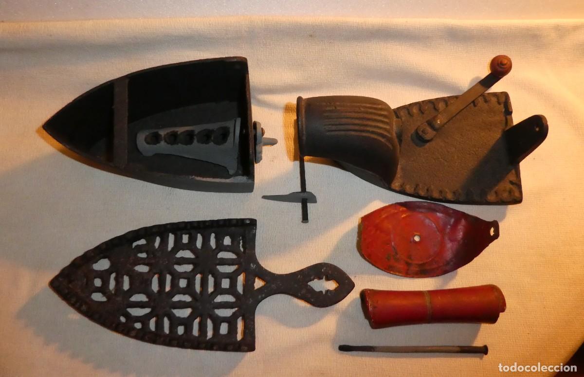 Antig&uuml;edades: PLANCHA CON CHIMENEA FRONTAL - Foto 5